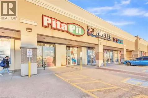 589 Fairway Road South Kitchener ON N2C 1X4
