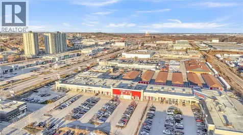 589 Fairway Road South Kitchener ON N2C 1X4