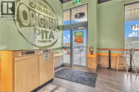 589 Fairway Road South Kitchener ON N2C 1X4