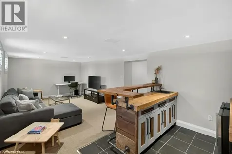 603 Cornick Drive Burlington ON L7R 3A9