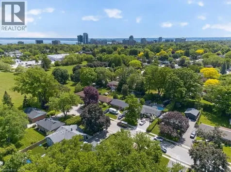 603 Cornick Drive Burlington ON L7R 3A9