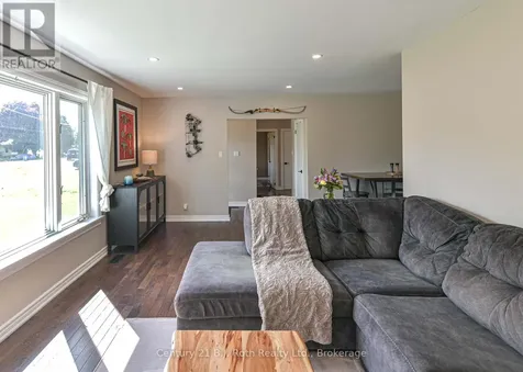359 Millard Street Orillia ON L3V 4H5