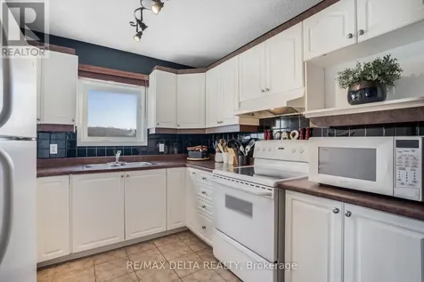 2927 Laurier Street Clarence-rockland ON K4K 1T8