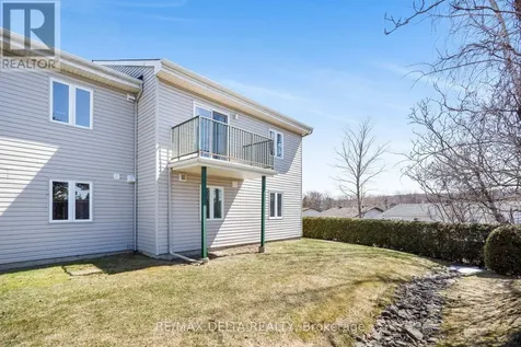 2927 Laurier Street Clarence-rockland ON K4K 1T8