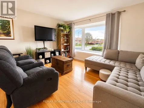625 Clarke Avenue Ottawa ON K1K 0Y6