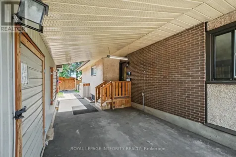 2450 Magnus Avenue Ottawa ON K1G 1J8