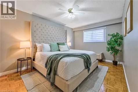 2560 Palisander Avenue Mississauga ON L5B 2L2
