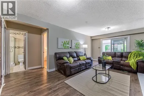 2560 Palisander Avenue Mississauga ON L5B 2L2