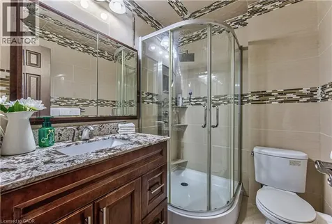 2560 Palisander Avenue Mississauga ON L5B 2L2