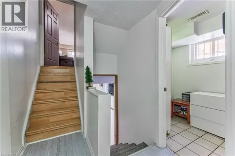 2560 Palisander Avenue Mississauga ON L5B 2L2