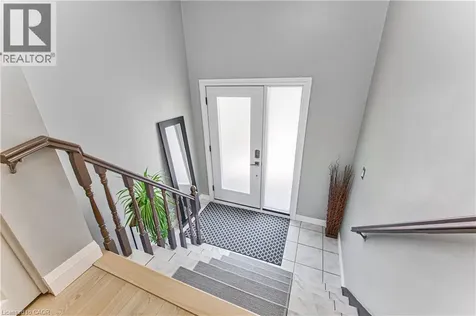 2560 Palisander Avenue Mississauga ON L5B 2L2