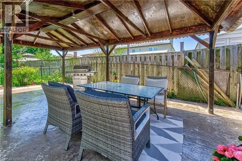 2560 Palisander Avenue Mississauga ON L5B 2L2