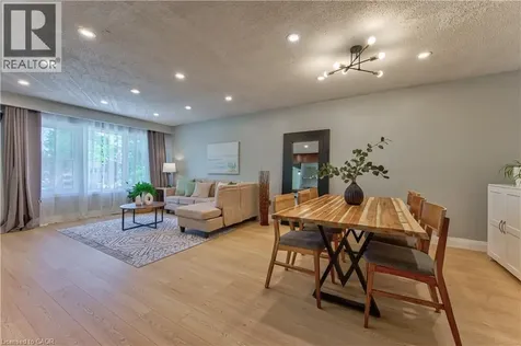 2560 Palisander Avenue Mississauga ON L5B 2L2