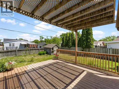664 William Street Tecumseh ON N8N 2A1