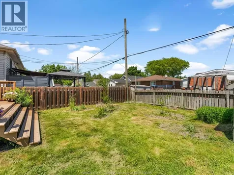 664 William Street Tecumseh ON N8N 2A1