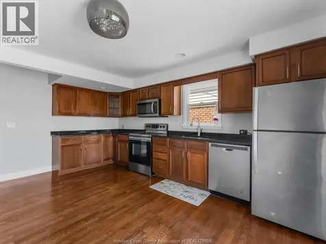 664 William Street Tecumseh ON N8N 2A1