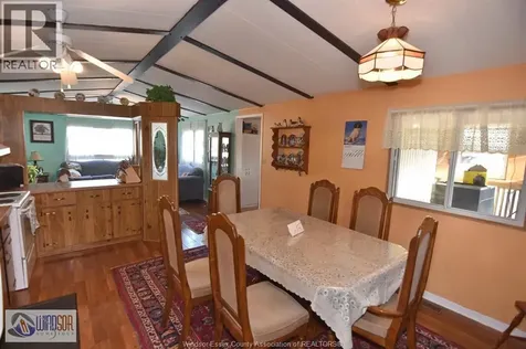 327 Regent Court Essex ON N8M 2Z2
