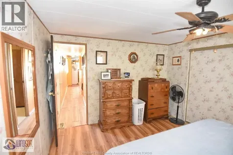 327 Regent Court Essex ON N8M 2Z2