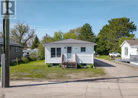 102 Cote Boulevard Hanmer ON P3P 1X5