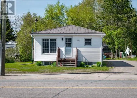 102 Cote Boulevard Hanmer ON P3P 1X5