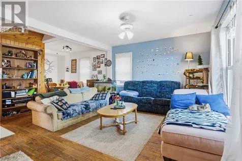 47 Second Avenue Sudbury ON P3B 3L7