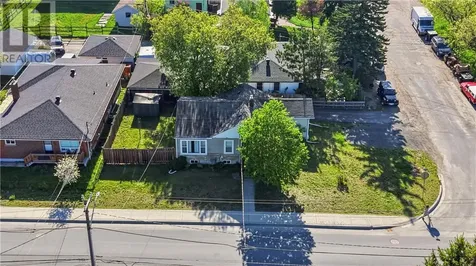32 Dean Avenue Sudbury ON P3C 3B9