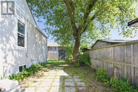 32 Dean Avenue Sudbury ON P3C 3B9