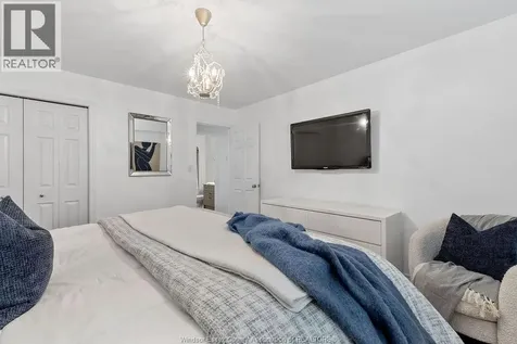 2340 Katella Avenue Windsor ON N8P 1V1