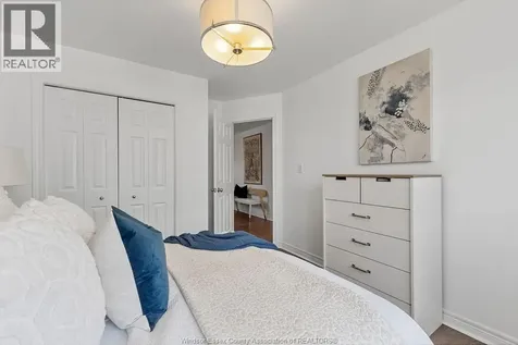 2340 Katella Avenue Windsor ON N8P 1V1