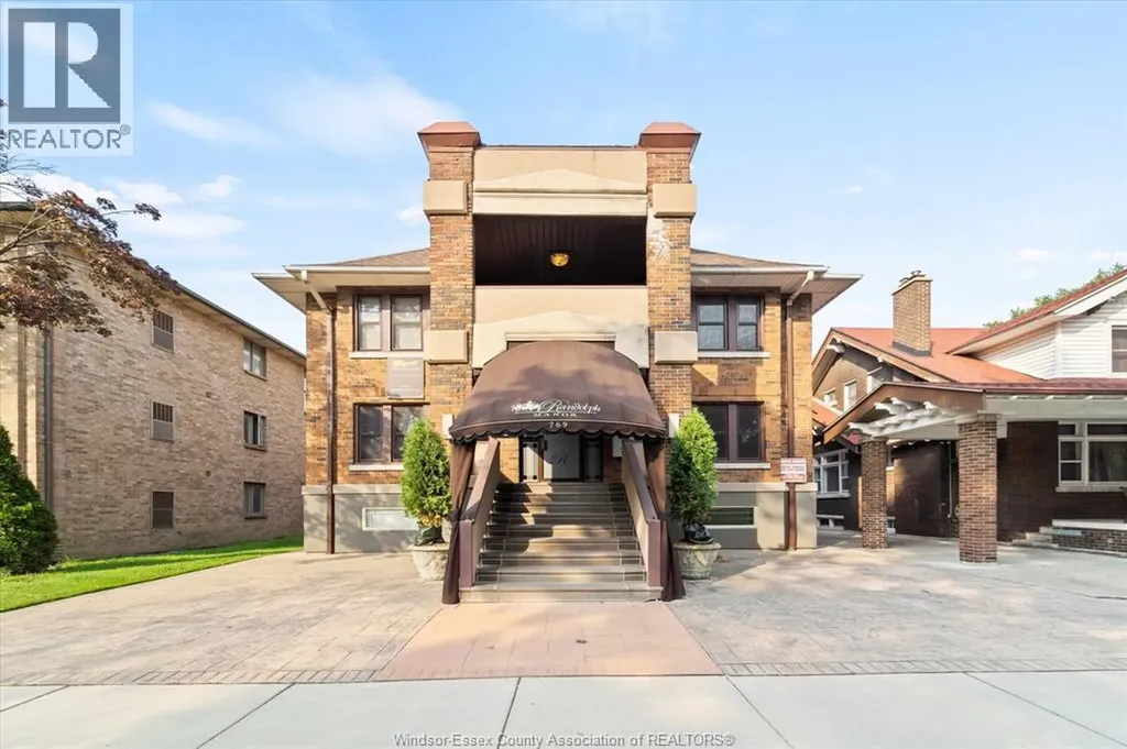269 Randolph Place Windsor ON N9B 2T2