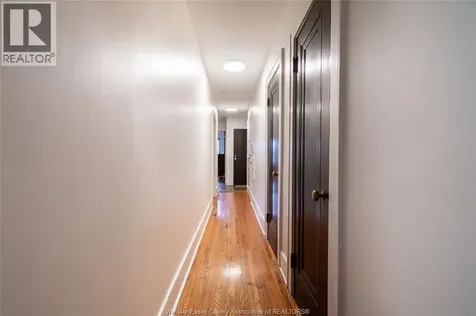269 Randolph Place Windsor ON N9B 2T2