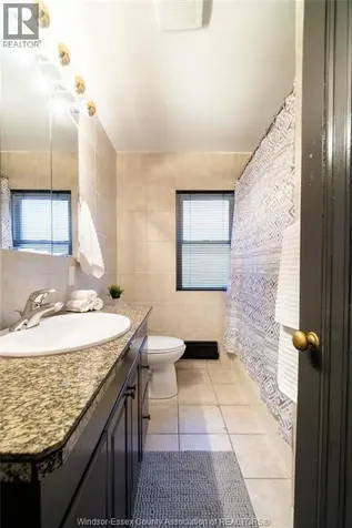 269 Randolph Place Windsor ON N9B 2T2