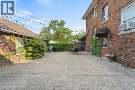 269 Randolph Place Windsor ON N9B 2T2