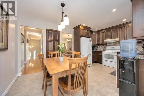 222 Thames Crescent Sarnia ON N7S 5C9