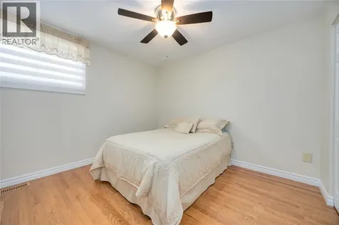 222 Thames Crescent Sarnia ON N7S 5C9
