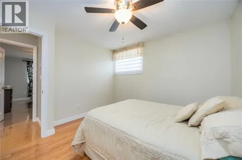 222 Thames Crescent Sarnia ON N7S 5C9