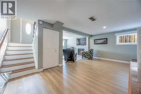 222 Thames Crescent Sarnia ON N7S 5C9