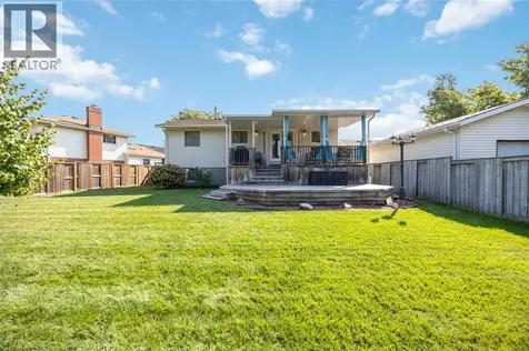 222 Thames Crescent Sarnia ON N7S 5C9