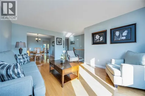 222 Thames Crescent Sarnia ON N7S 5C9