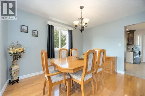 222 Thames Crescent Sarnia ON N7S 5C9