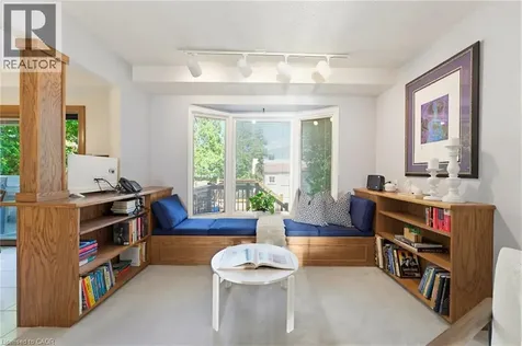 2155 Heidi Avenue Burlington ON L7M 3X2