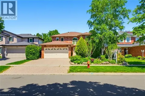 2155 Heidi Avenue Burlington ON L7M 3X2