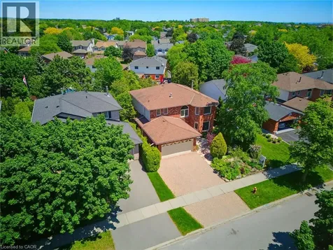 2155 Heidi Avenue Burlington ON L7M 3X2