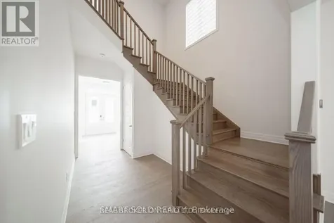 6 Azure Drive Markham ON L6C 3M5