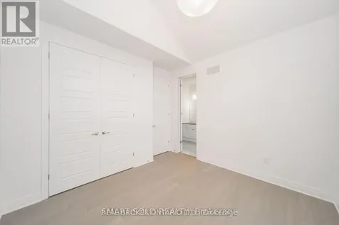 6 Azure Drive Markham ON L6C 3M5