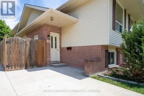 25 Pearson Avenue Strathroy-caradoc (sw) ON N7G 3Y1