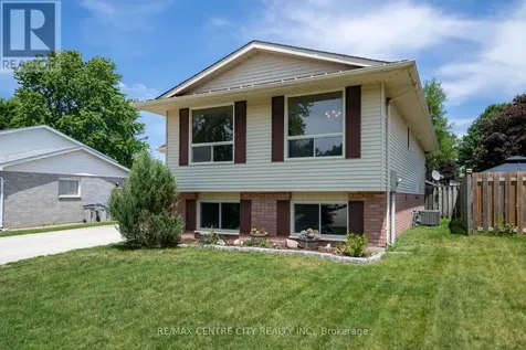25 Pearson Avenue Strathroy-caradoc (sw) ON N7G 3Y1