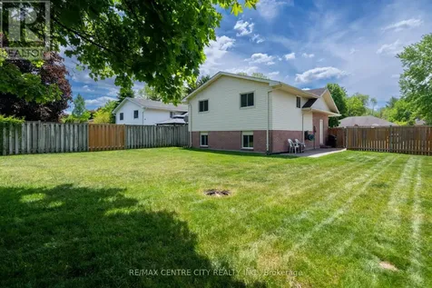 25 Pearson Avenue Strathroy-caradoc (sw) ON N7G 3Y1