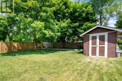 25 Pearson Avenue Strathroy-caradoc (sw) ON N7G 3Y1