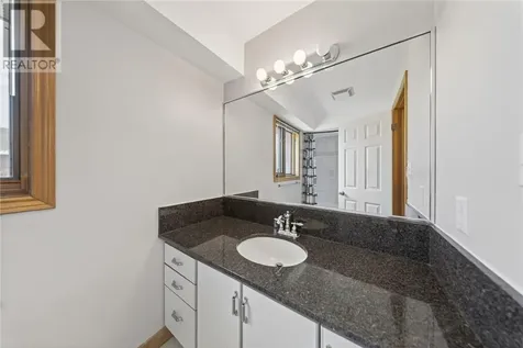 402 Maki Avenue Sudbury ON P3E 2P2